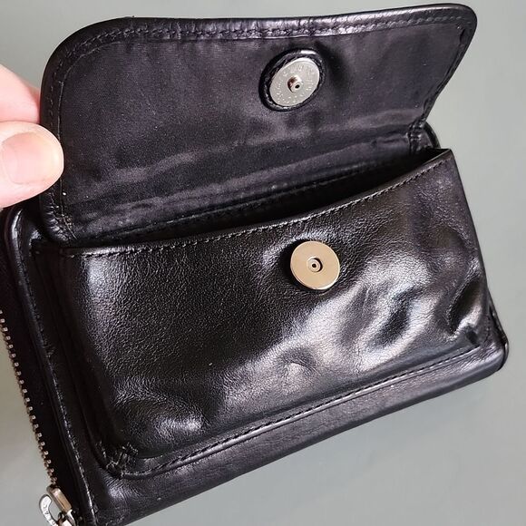 Coach Leather Wallet/Wristlet - Picture 3 of 11